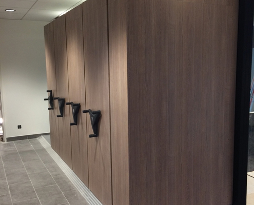 Rayonnage Mobile design avec revêtement bois stratifié